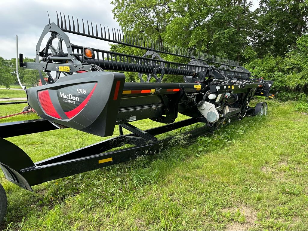 2021 MacDon FD135 Header Draper