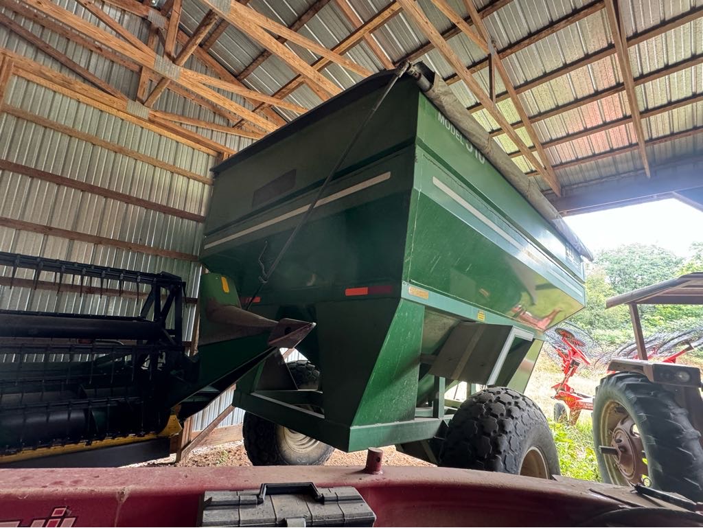 0000 EZ Trail 510 Grain Cart