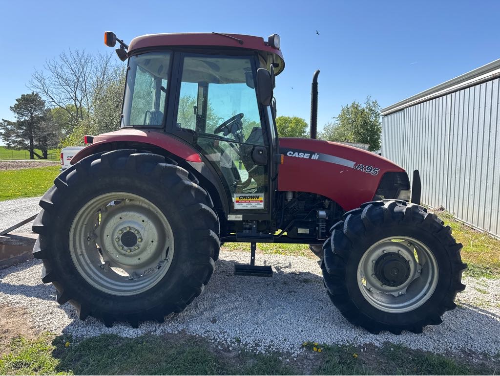 0000 Case IH JX95 Tractor Utility