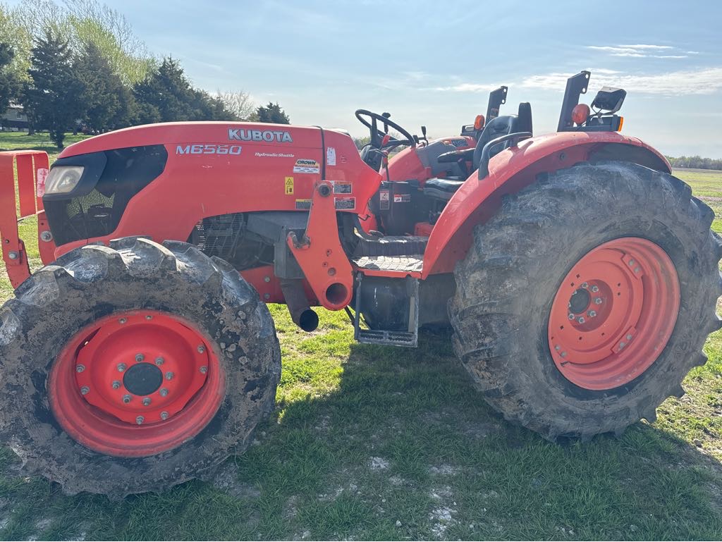2013 Kubota M8560 Tractor Utility