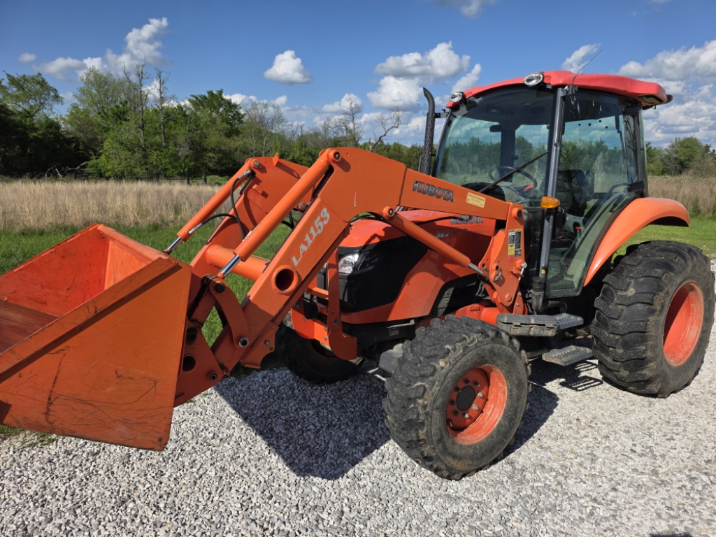 2012 Kubota M7040 Tractor Utility