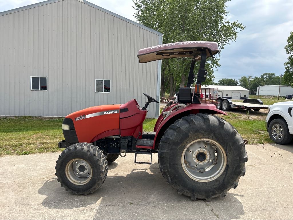 2004 Case IH DX55 Tractor Compact