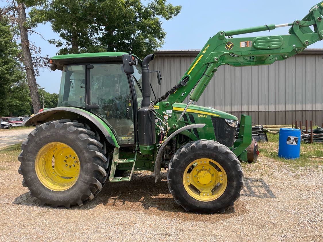 2019 John Deere 5115M Tractor Utility