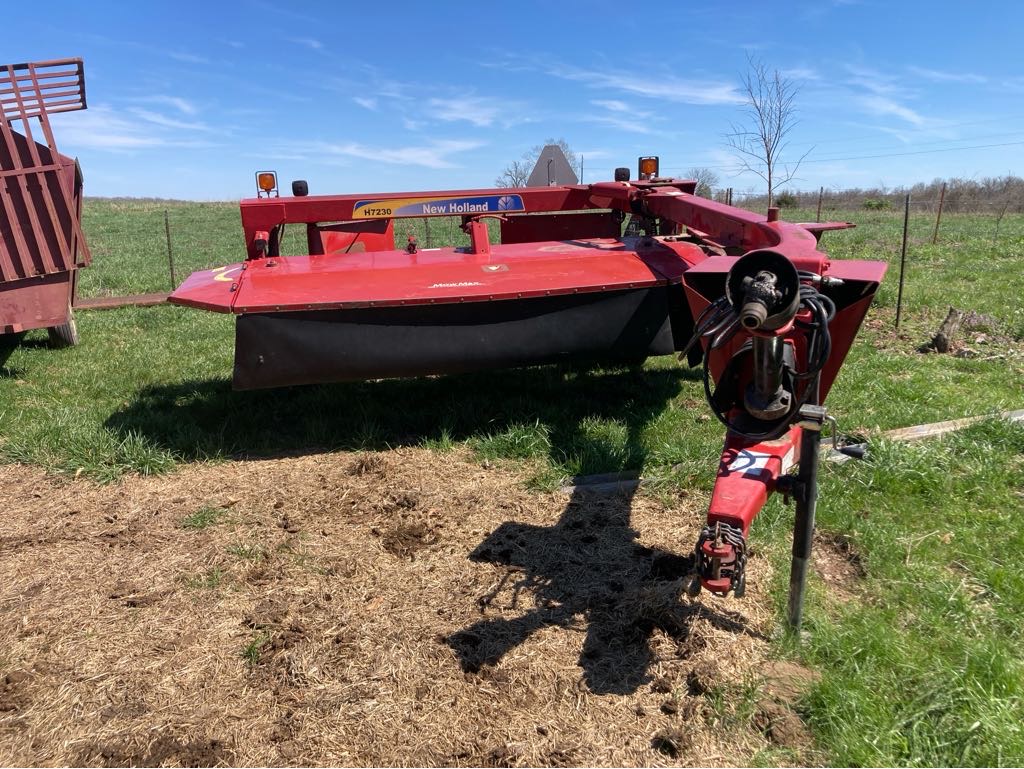 2016 New Holland H7230 Disc Mower Conditioner