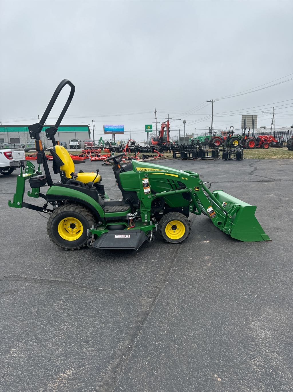 2020 John Deere 1025R Tractor Compact