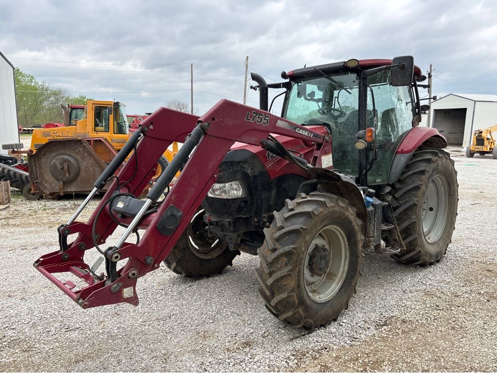 2015 Case IH Maxxum 125 T4 Tractor Row Crop