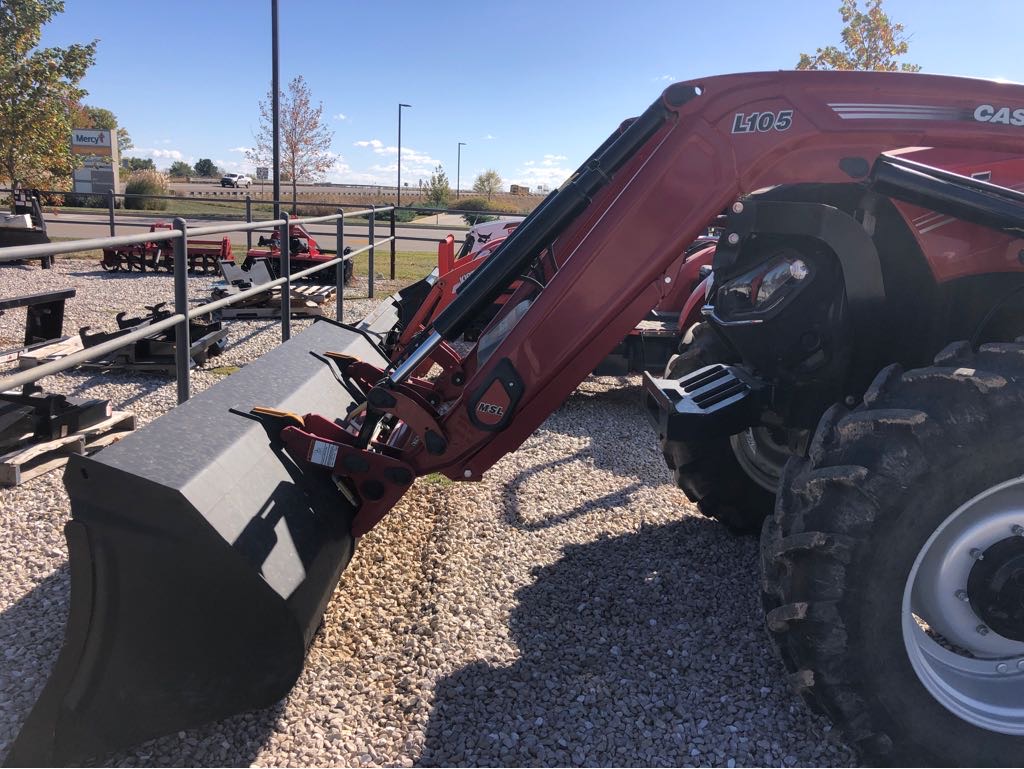 2021 CIH L105 Loader