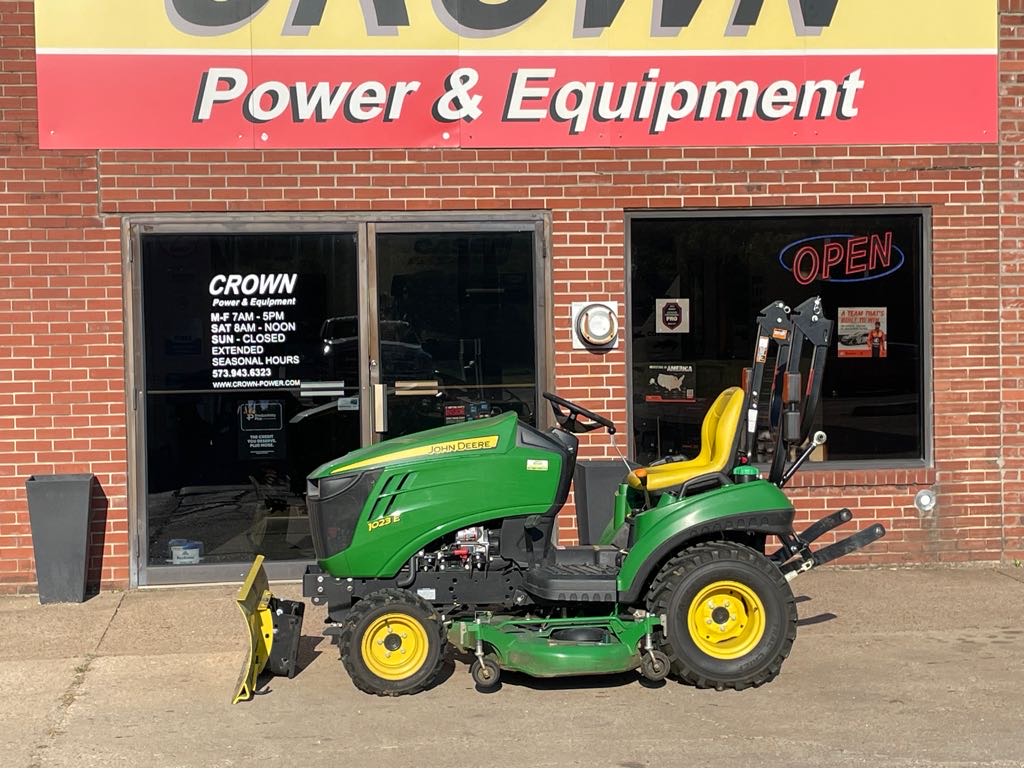 2014 John Deere 1023E Tractor Compact