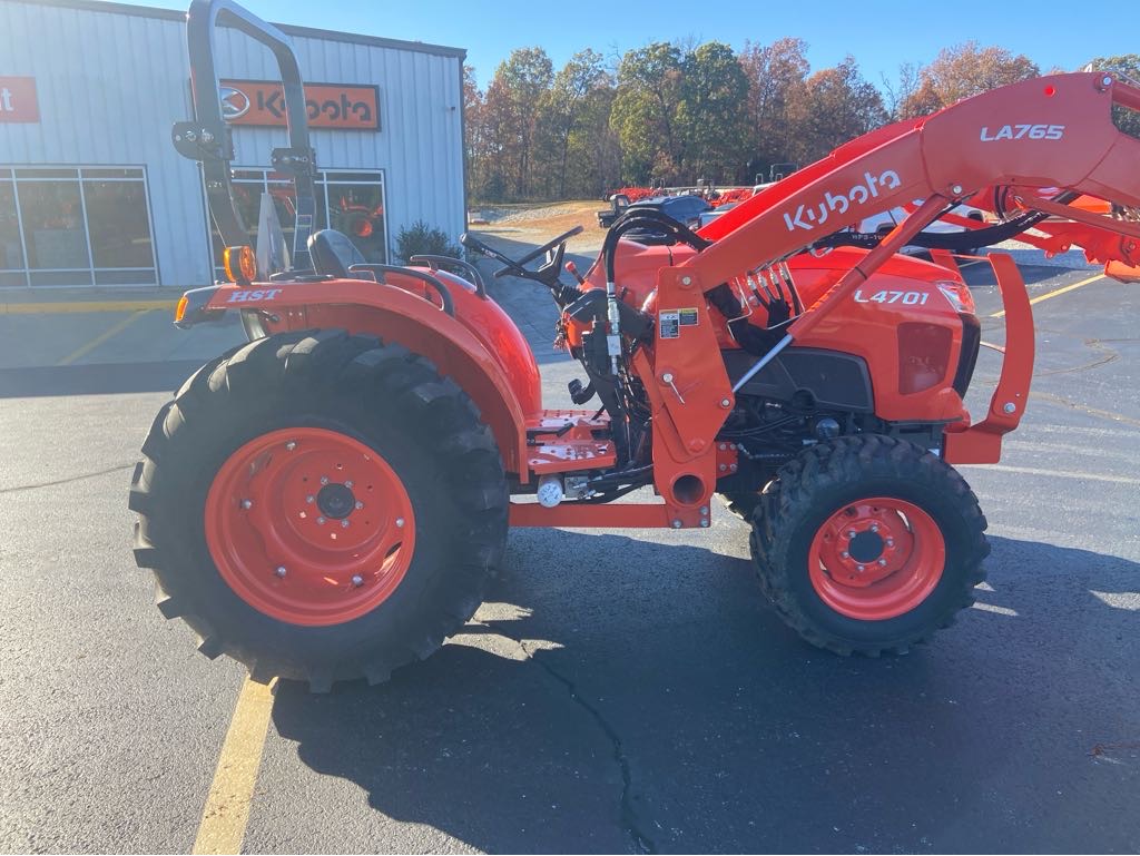 2022 Kubota L4701 Tractor Compact