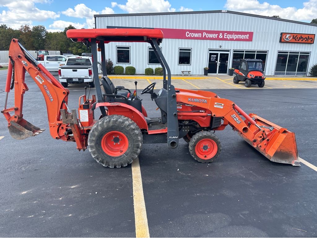 2013 KUBOTA B26 Tractor Loader Backhoe