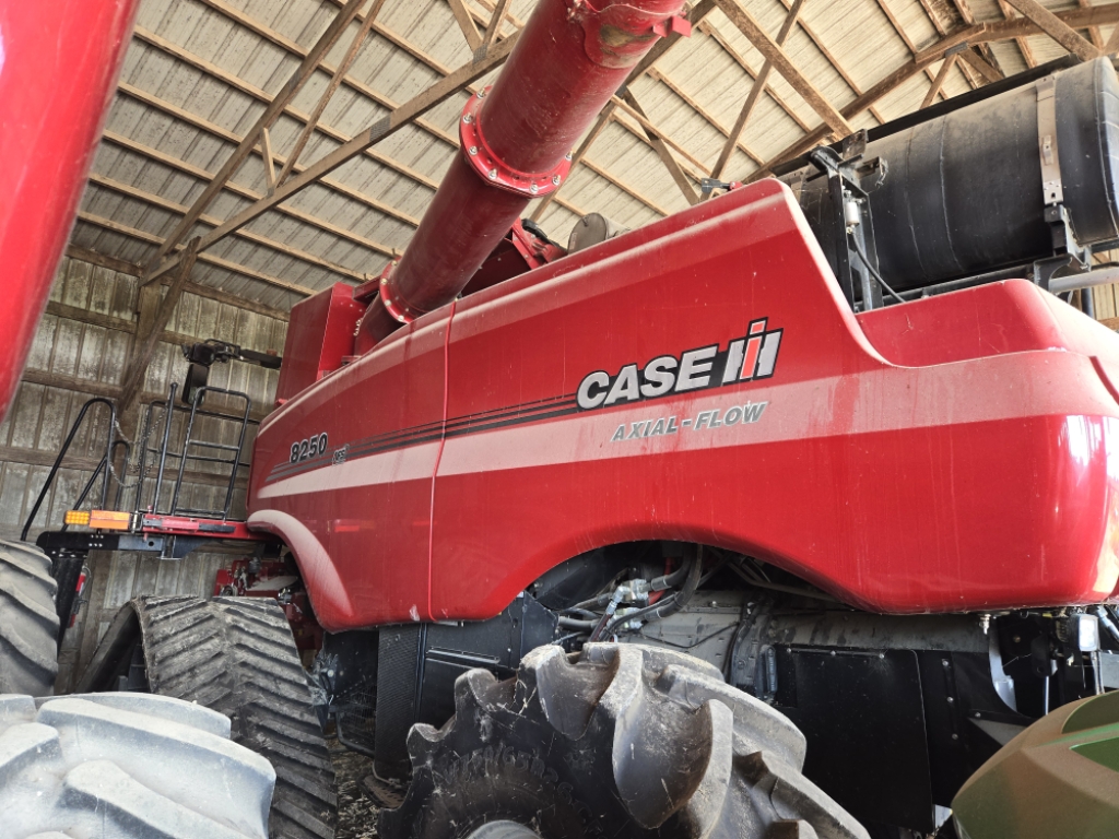 2022 Case IH 8250 Combine